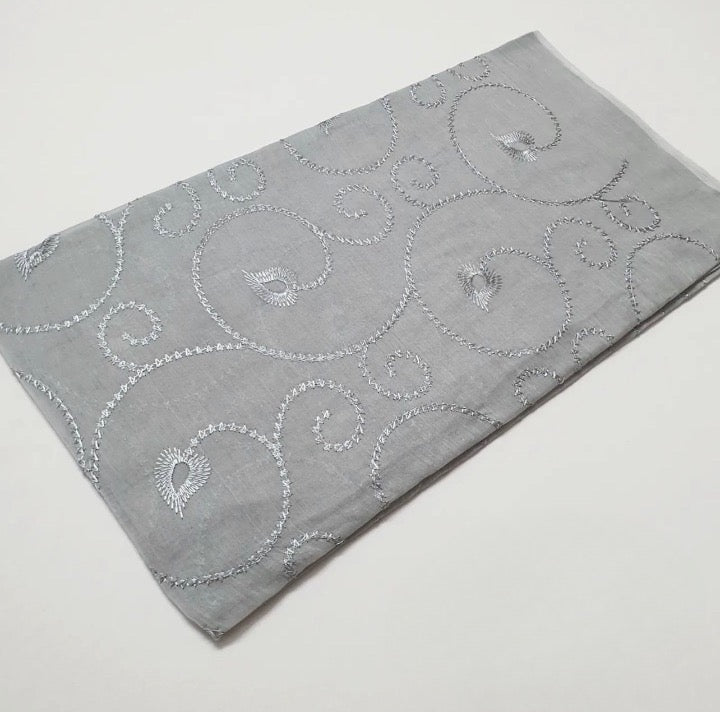 Johi - Embroidered Prayer Hijab