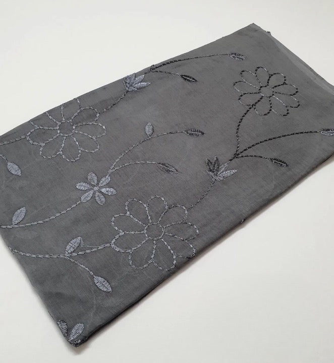Rumeha - Embroidered Prayer Hijab