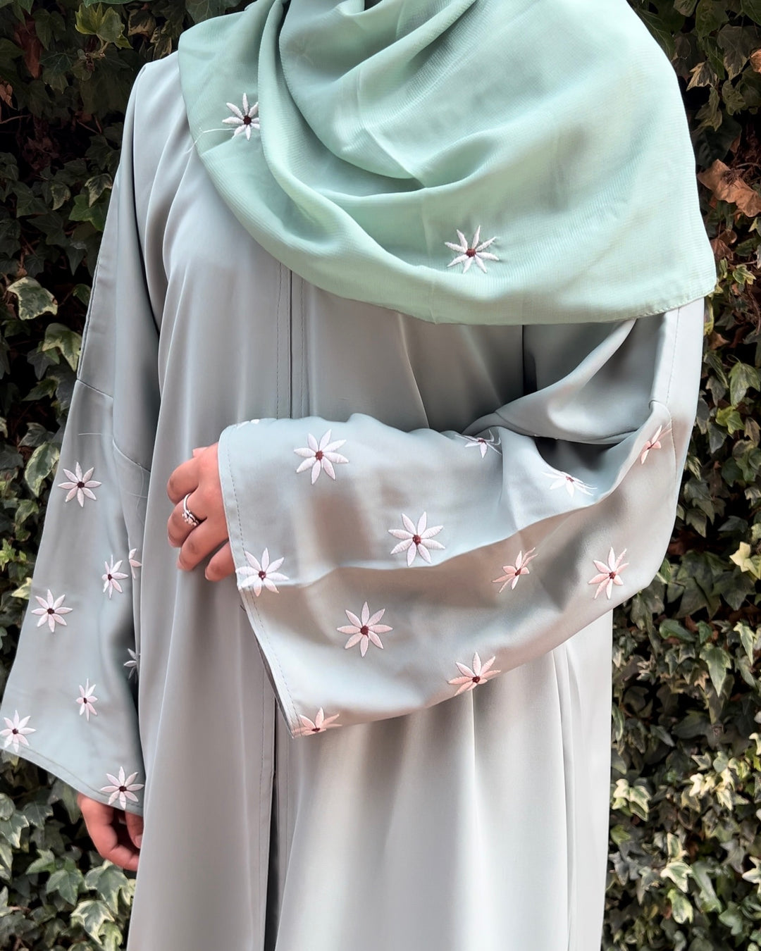 Daisy Abaya - Teal