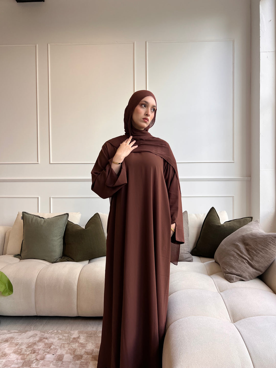 Essential Abaya 2pc set - Brown