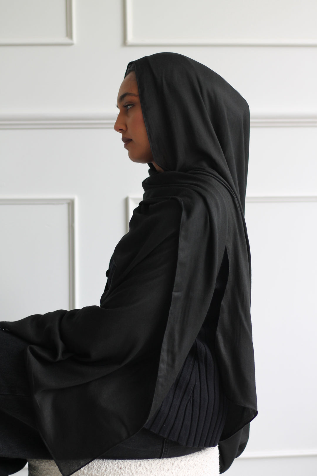 Black - Premium Modal