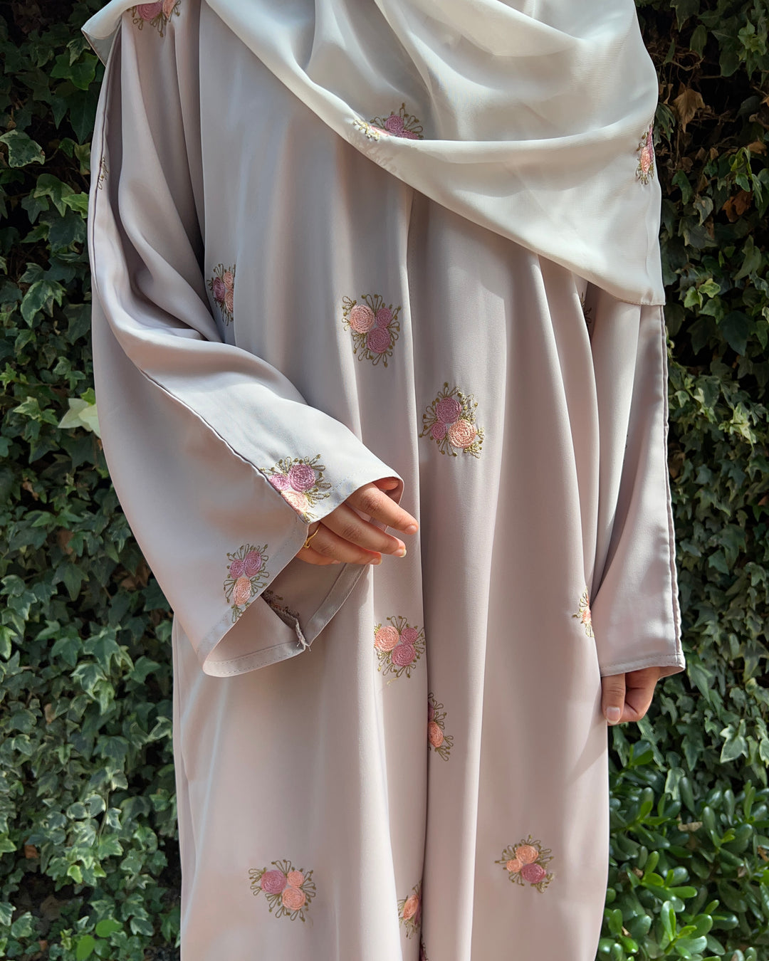 Warda Abaya