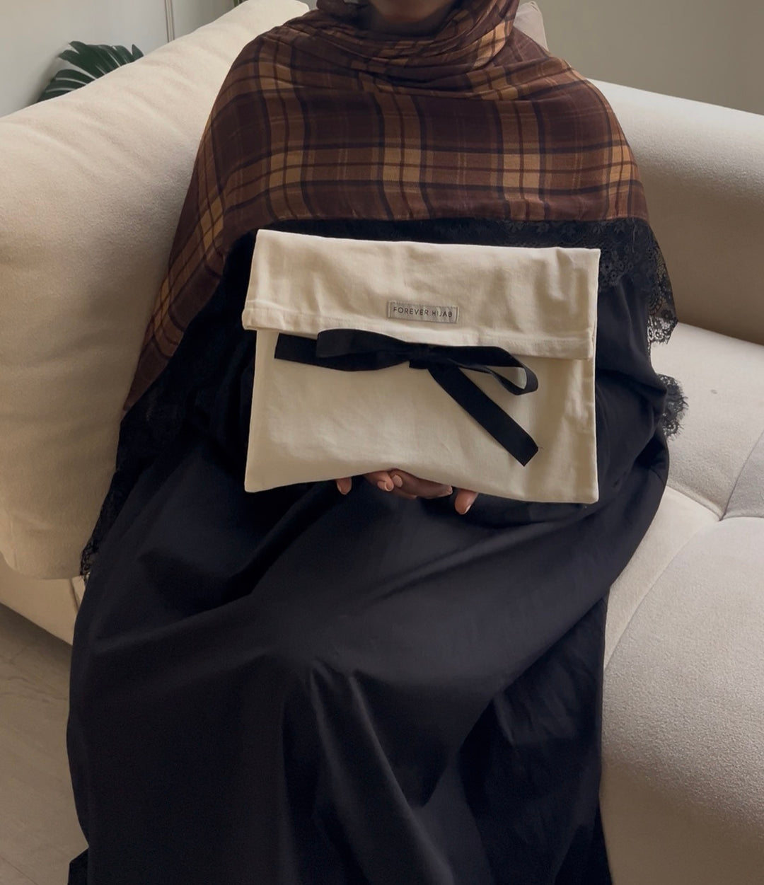 FH Pouch