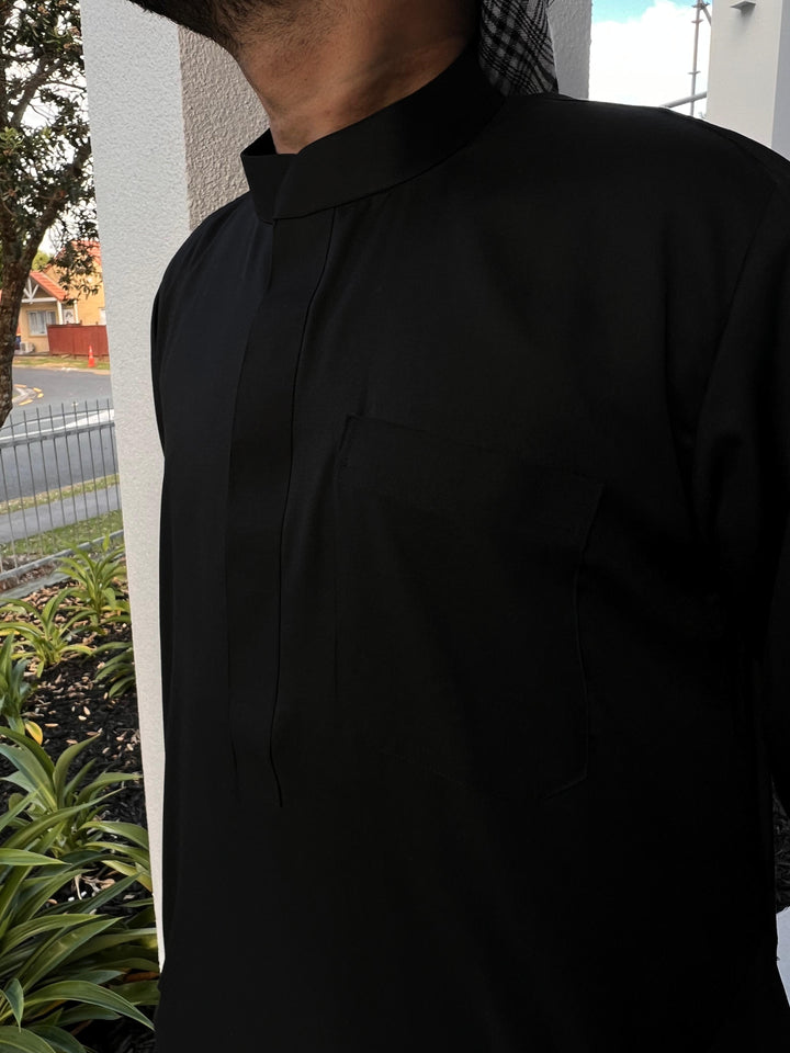 Obsidian Black Deluxe Collared Thobe